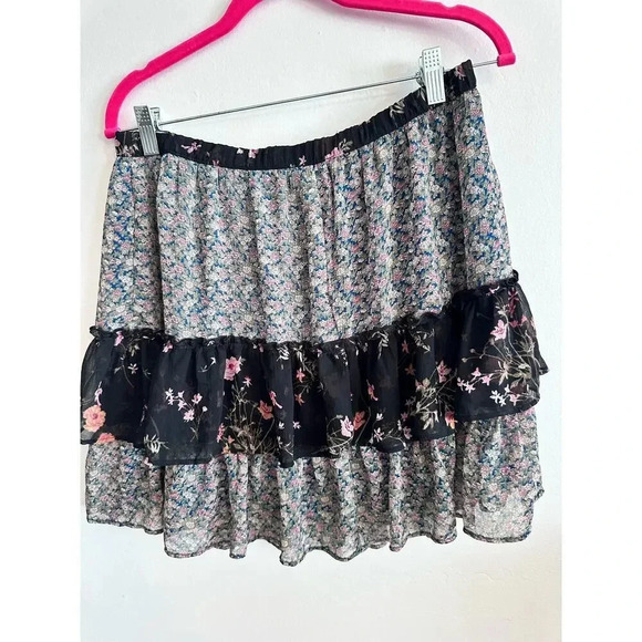 American Eagle Outfitters AE Chiffon Tiered Ruffled Lined Mini Skirt Size Large - Picture 2 of 5